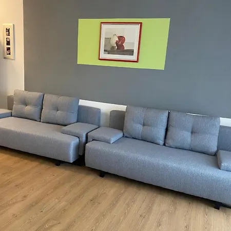 Art Haus Penthouse Daire *