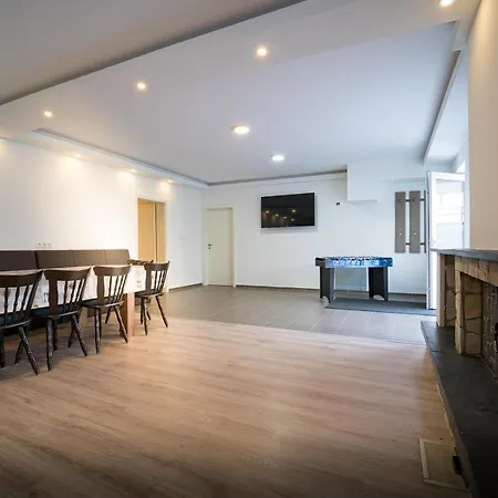 Art Haus Penthouse アパート *